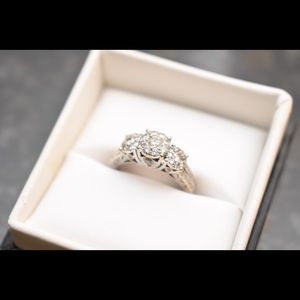 Diamond Engagement Ring. One Carat. Size 7